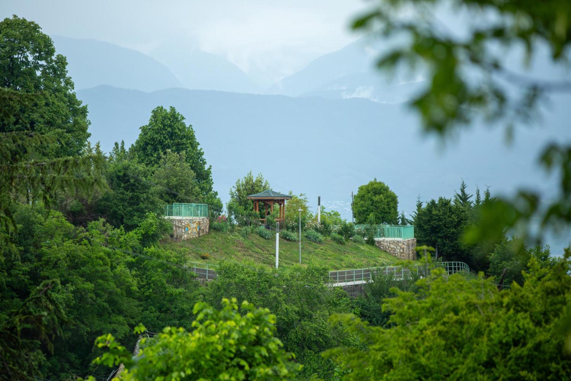 Seventeen Rooms Telavi Exterior photo